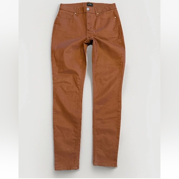 WHBM high rise skinny brown faux leather pants. Size 6 - Picture 3 of 9